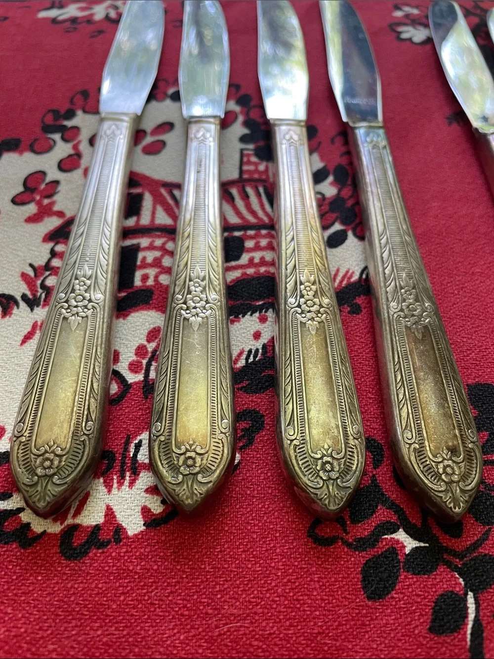 Set of 8 antique William Rogers Dinner Knives